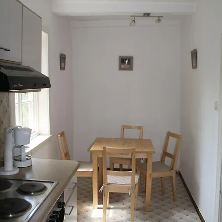 Muehlenhof-soderstorf-wohnung-b *